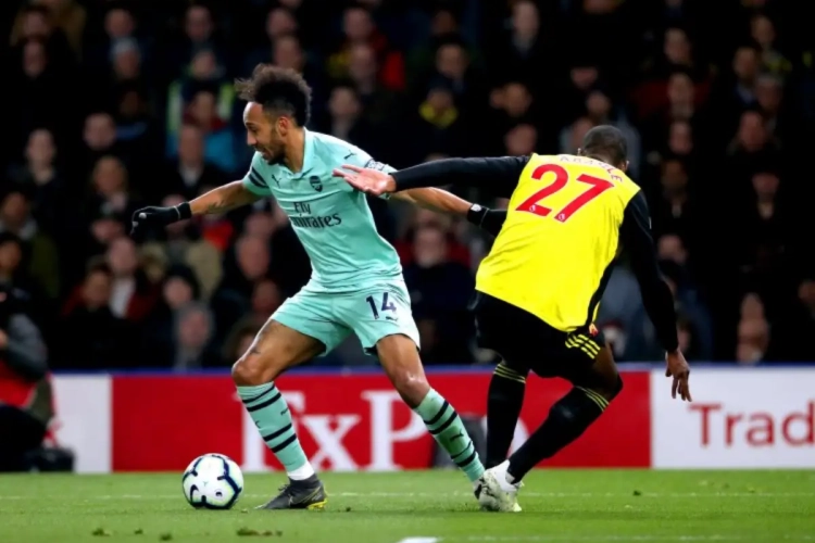 Le match entre le FC Watford de Kabasele et Arsenal s'est joué en une minute