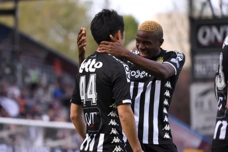 Un ancien de Charleroi, champion d'Italie, en route vers l'Arabie Saoudite pour remplacer un ex-Ballon d'or ?