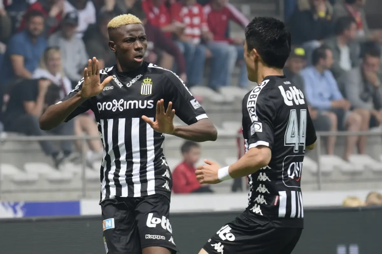 Victor Osimhen devient...Zèbre