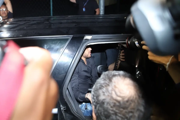 🎥 Riolo et Rothen ont été suspendus après leurs propos "jugés inacceptable" dans l'affaire Neymar