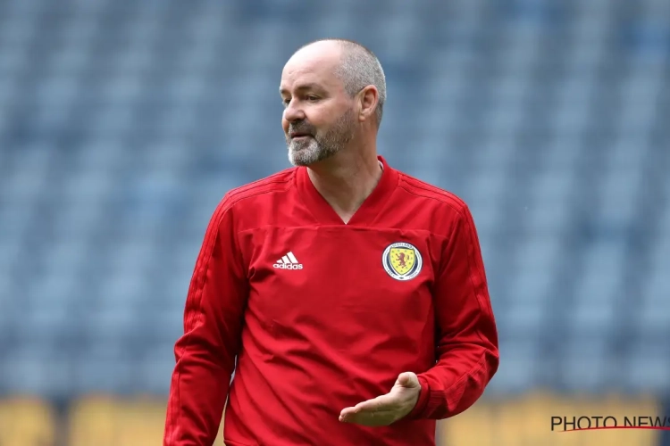 Le sélectionneur écossais veut tenter le coup contre les Diables Rouges : "Oser prendre des risques"