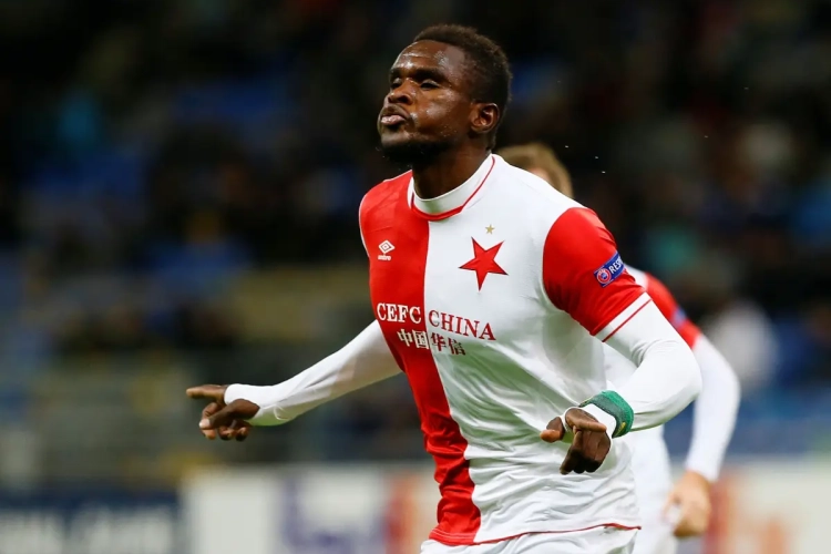 Recrue phare de l'été gantois, il sera "prêt" pour Charleroi 