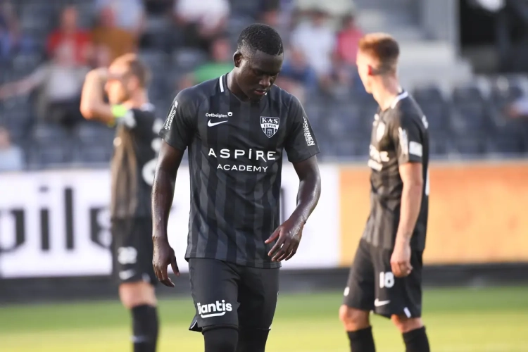 Eupen s'écroule à domicile après un doublé de Boli et court toujours après une première victoire 
