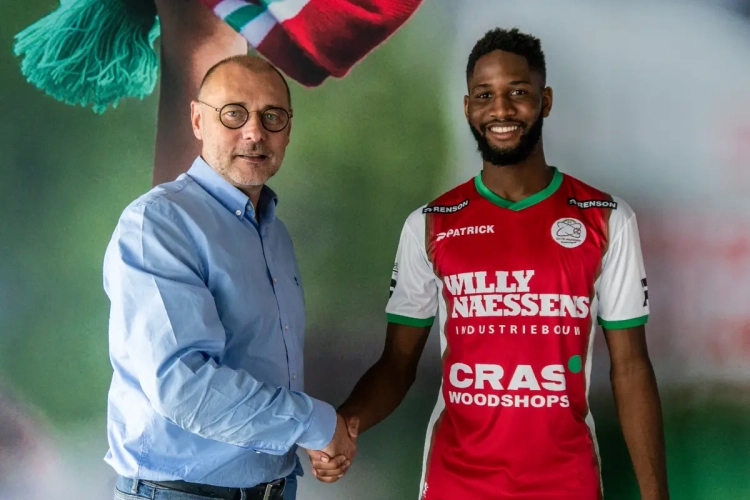 Officiel !  Zulte Waregem renforce son milieu de terrain