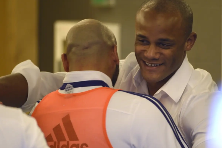 François Kompany évoque son frère ainé et Vanden Borre : "Il fera tout pour ne pas décevoir Vincent"