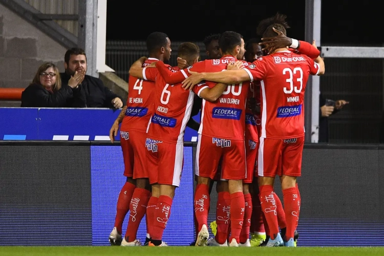 L'Excel Mouscron prolonge un attaquant