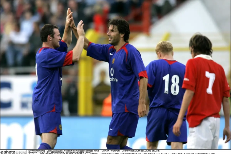 Manchester United - Louis Saha se confie : "Van Nistelrooy a fait pleurer Cristiano Ronaldo"