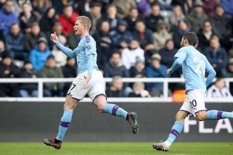 🎥 Manchester City trébuche malgré un but somptueux de Kevin De Bruyne