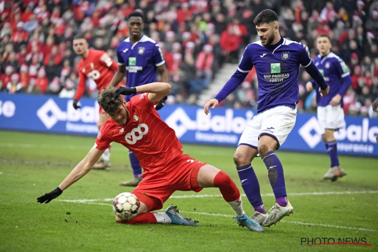 Après un back droit, Anderlecht a-t-il besoin d'un back gauche ? 