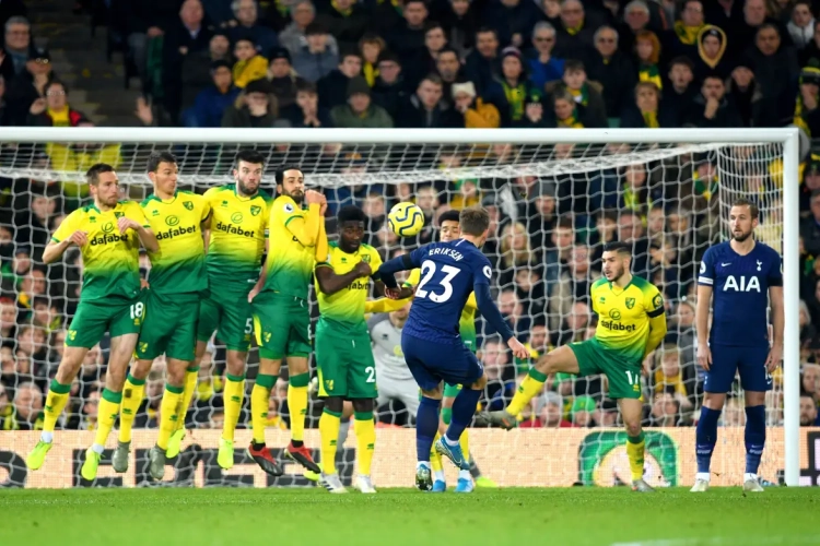🎥 Match nul spectaculaire entre Norwich et Tottenham, Leicester se ressaisit sans ses Belges