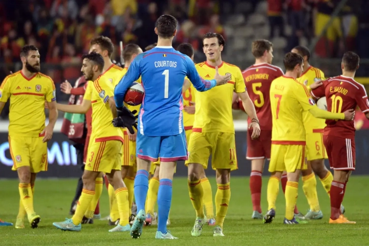 Quand Thibaut Courtois encourage Gareth Bale à parler espagnol