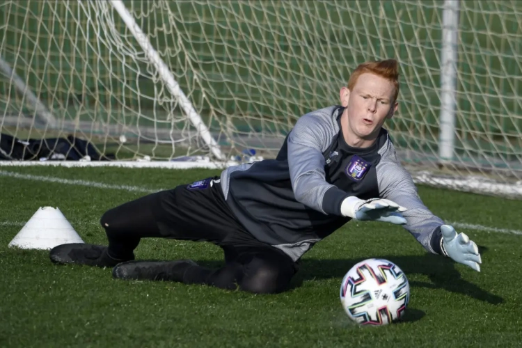 Anderlecht continue son nettoyage et se sépare d'un jeune gardien