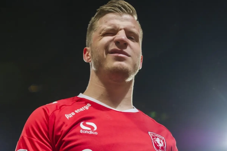 Excel Mouscron: deux recrues au profil différent, mais avec un objectif identique
