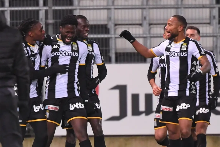 Charleroi-Standard, un choc wallon devenu "un match important pour le championnat belge"