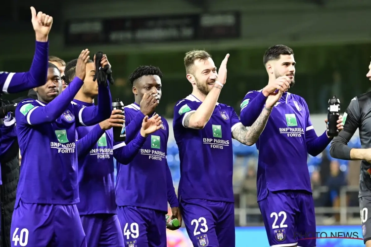 Cobbaut et Anderlecht seraient-ils passés à côté d'un beau transfert suite à la blessure du défenseur belge ?