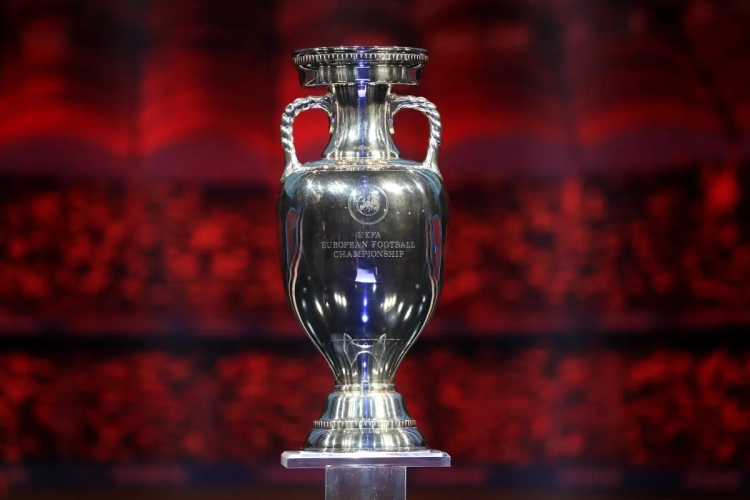 L'UEFA prend une décision radicale quant à l'organisation de l'Euro