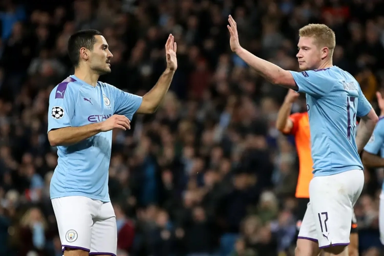 Un coéquipier de Kevin De Bruyne fait don d'une de ses primes au club de son enfance