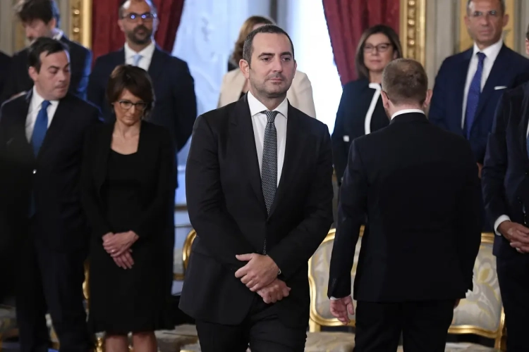 Serie A : Le ministre des Sports italien estime qu'une reprise le 3 mai serait irréaliste