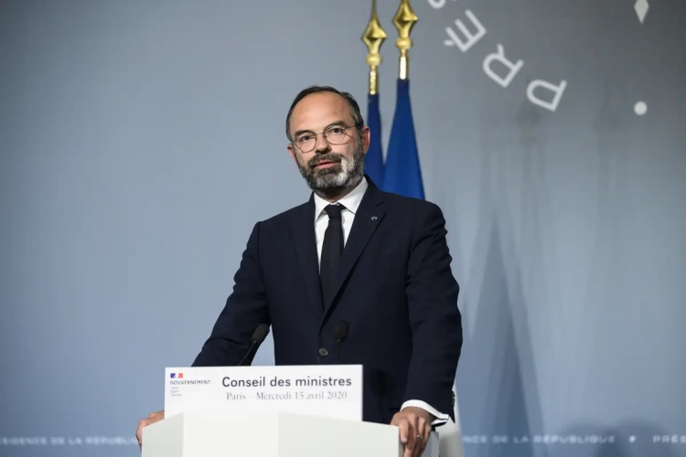 La France dit stop au football : une décision qui peut tout changer 