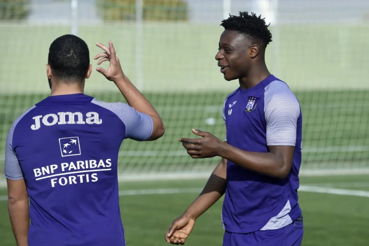 Une offre de Ligue 1 pour Jérémy Doku refusée par Anderlecht