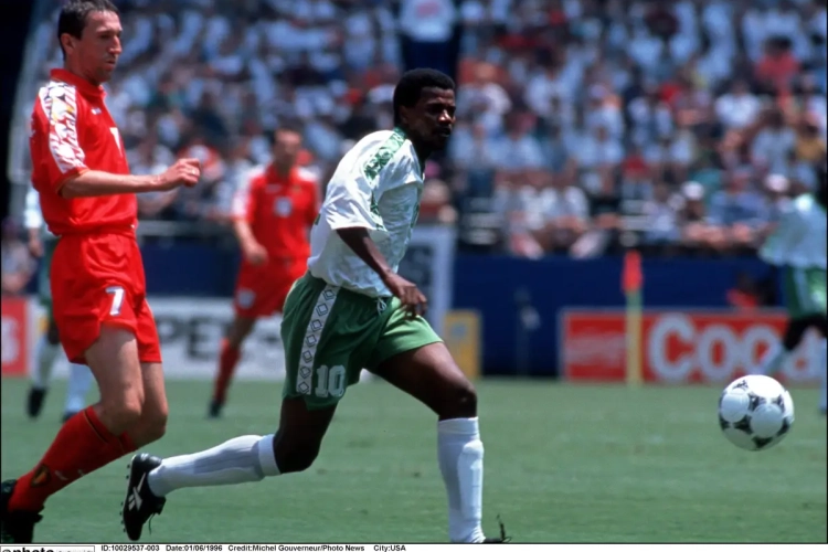 🎥 (Mauvais) Souvenir: quand Saeed Al-Owairan martyrisait les Diables Rouges 