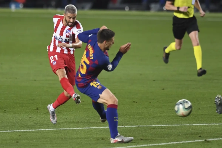 Le FC Barcelone pense aux prolongations 