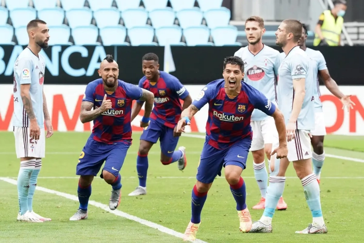 Un pas (de plus) dans l'histoire du Barça pour Luis Suarez