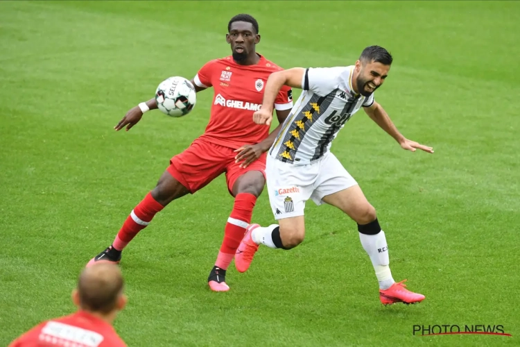 Antwerp: Dylan Batubinsika sur le départ 