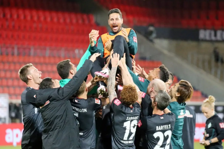 Claudio Pizarro revient au Bayern Munich 