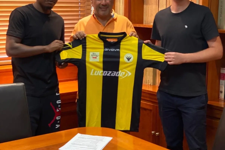 Officiel : Formé à Anderlecht, Elie Ngombo Wabelo débarque à Chypre