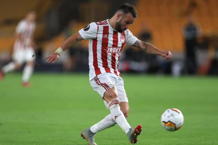 Mathieu Valbuena un peu plus longtemps en Grèce