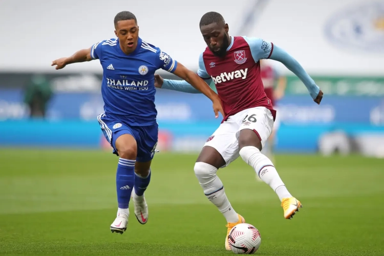 Premier League : Leicester City et ses Belges chutent pour la première fois, Djenepo (buteur) et Southampton l'emportent 