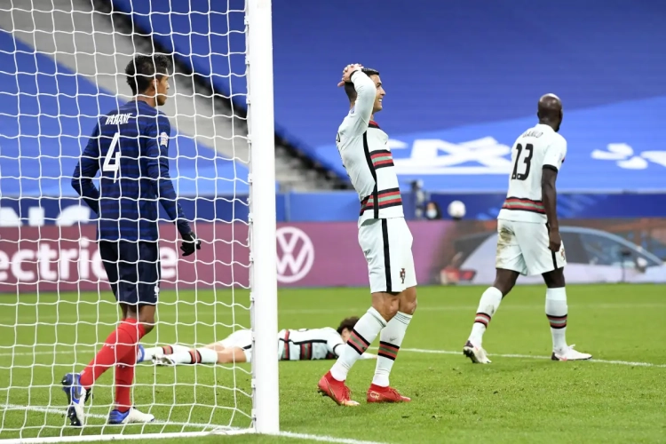 La presse portugaise déplore une élimination historique