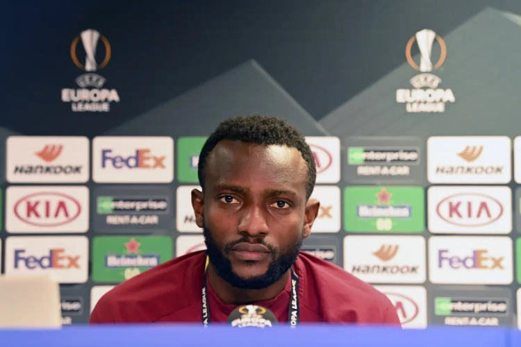 Merveille Bokadi avant Rangers-Standard : "Nous sommes venus ici en Écosse pour faire un résultat"