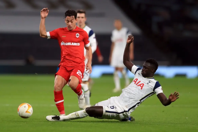 L'Antwerp perd la première place du groupe