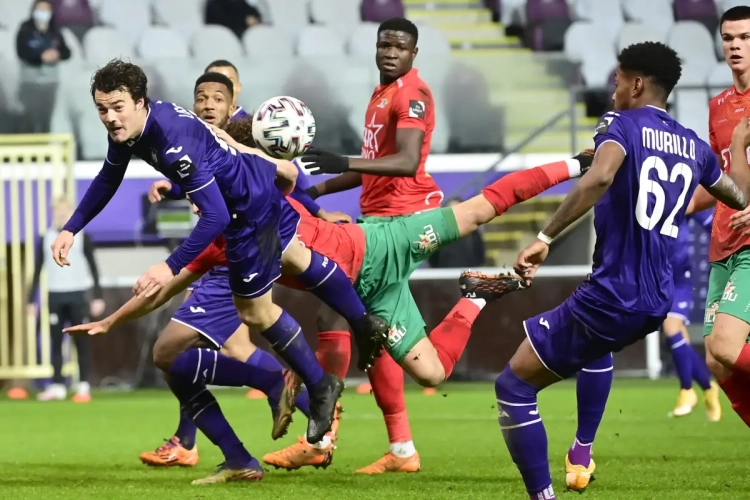 Barré à Anderlecht, un ancien espoir belge s'offre un beau transfert...au Danemark