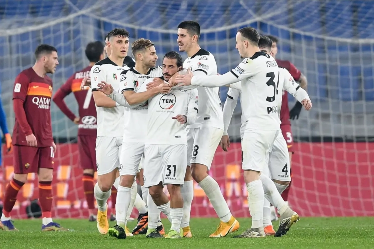 Coupe d'Italie : L'AS Roma se fait surprendre et prend la porte 