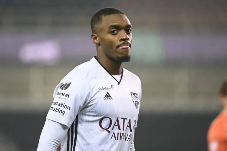 Malgré une offre anglaise de dernière minute, Julien Ngoy se dirige vers le KV Malines