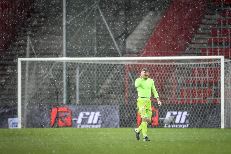 Le Département Arbitrage valide les cartons, jaune et rouge, de Nicolas Penneteau 