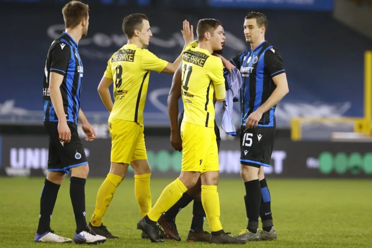 🎥 Les joueurs de Brakel ont reçu de la visite dans leur vestiaire après la défaite à Bruges