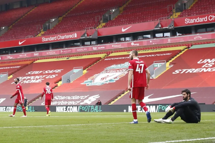 Covid-19 : la Premier League touchée de plein fouet avec 103 tests positifs en une semaine