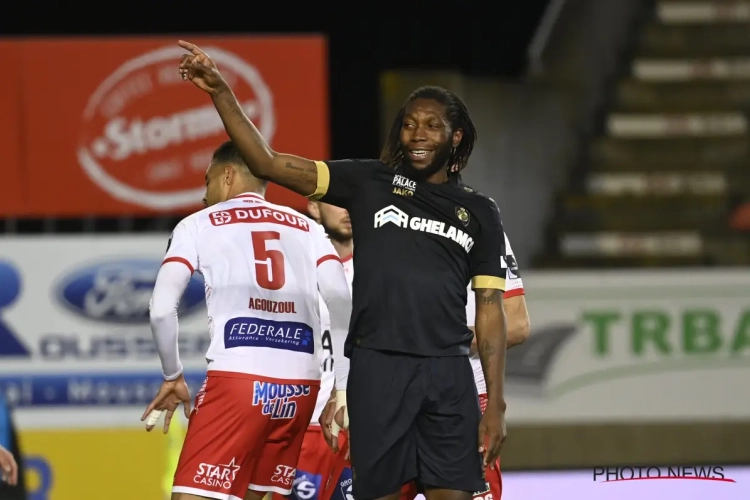 Dieumerci Mbokani "ne semble pas être une option" pour Anderlecht 