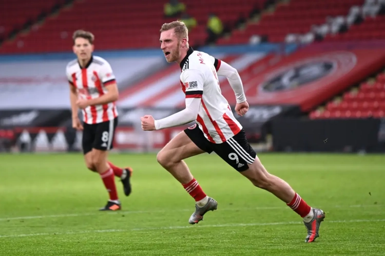 🎥 Quand un joueur de Sheffield United tabasse un passant qui se moque de lui