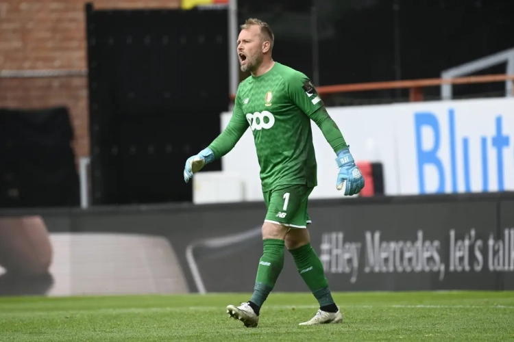Jean-François Gillet ne s'attendait pas à terminer la saison dans les buts : "J'avais tourné la page depuis un moment"