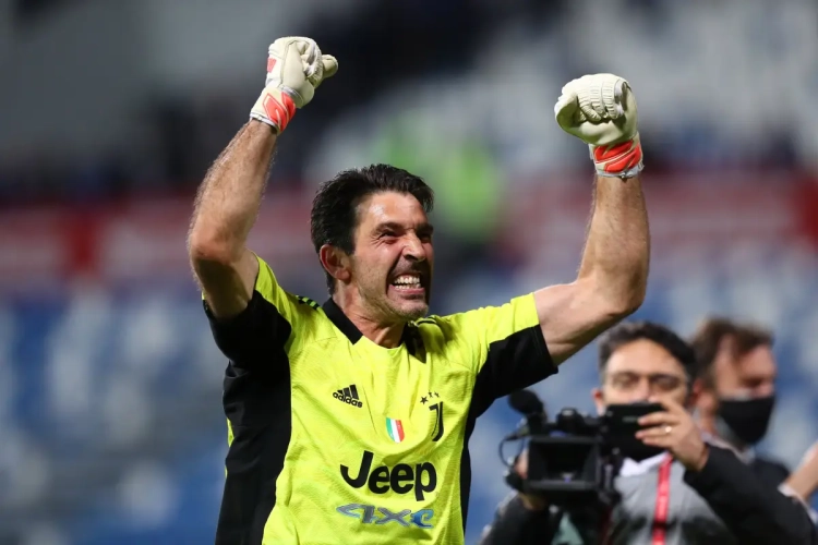 🎥 Les "dix plus beaux arrêts" de Gianluigi Buffon avec la Juventus