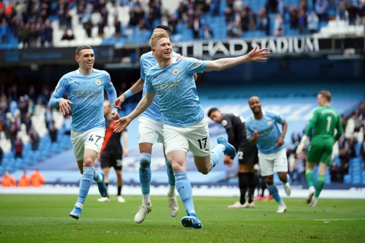 🎥 La saison de Kevin De Bruyne en images 