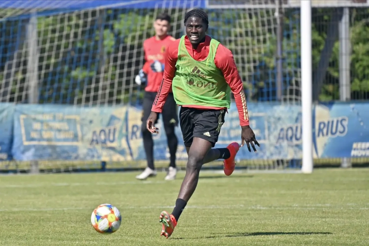 Le Diablotin Amadou Onana sur les tablettes d'un club de Ligue 1