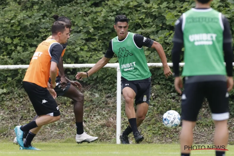 Qui pour remplacer Stelios Andreou dans le onze de base carolo? 