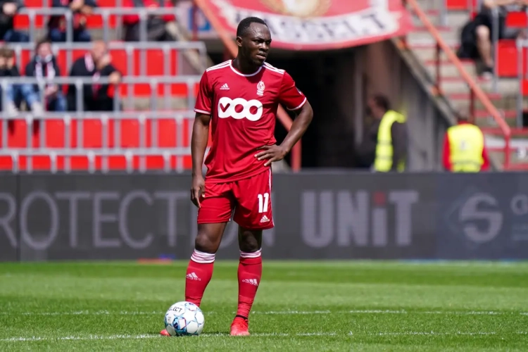 Jackson Muleka a repris l'entraînement collectif avec le Standard de Liège 