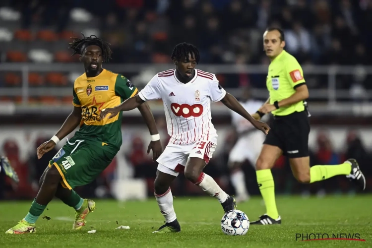 Mouscron prolonge l'un de ses jeunes du cru